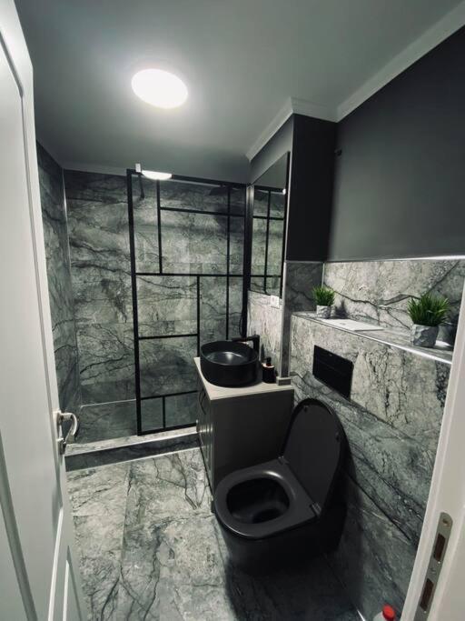 Apartament In Gura Humorului Exterior foto