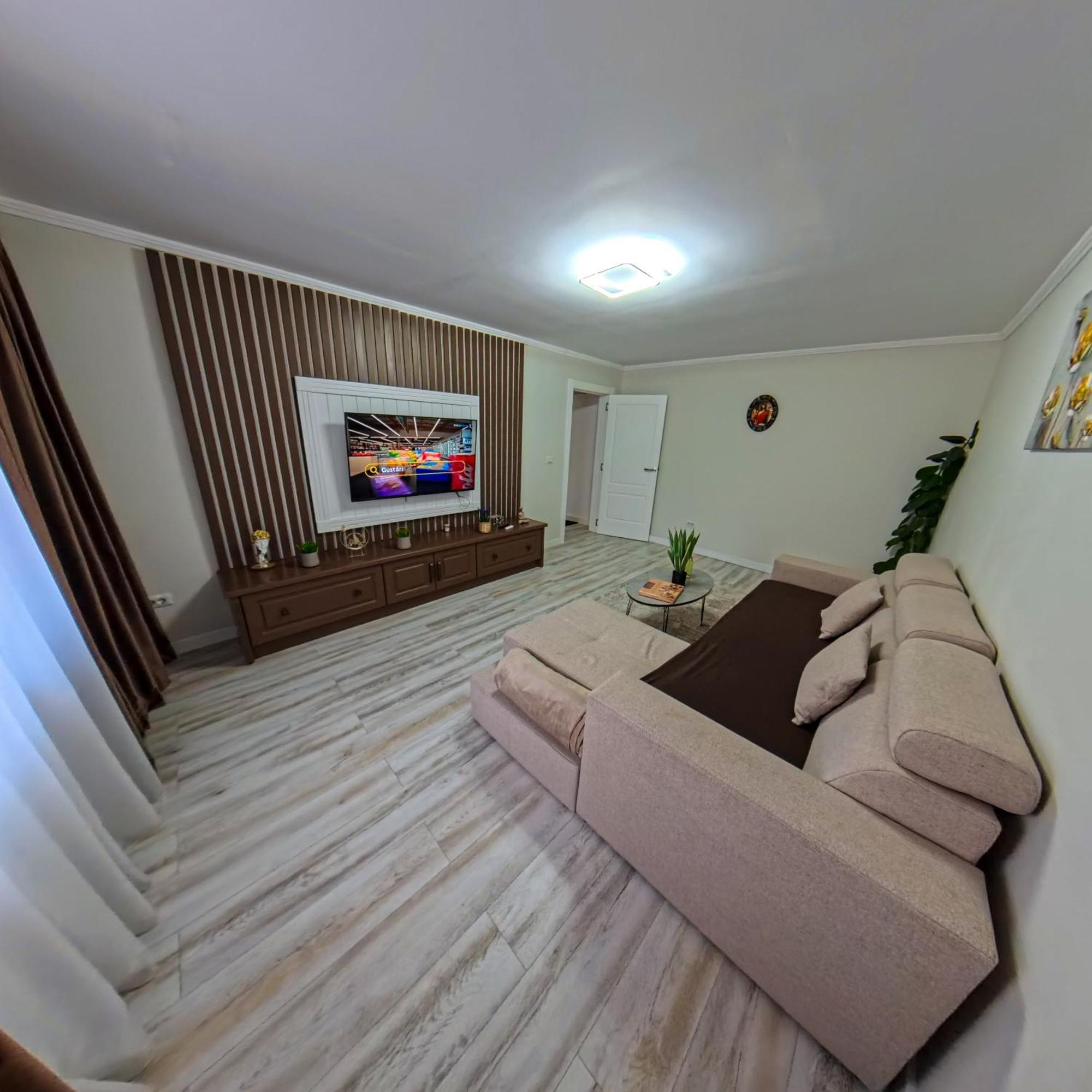 Apartament In Gura Humorului Exterior foto